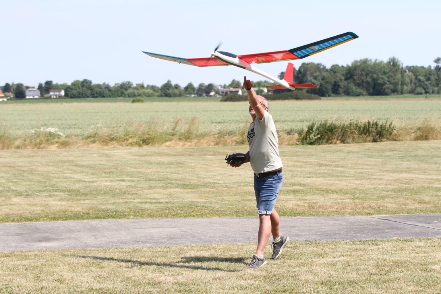 Modellflug auf dem Flugplatz Leipzig-Holzhausen