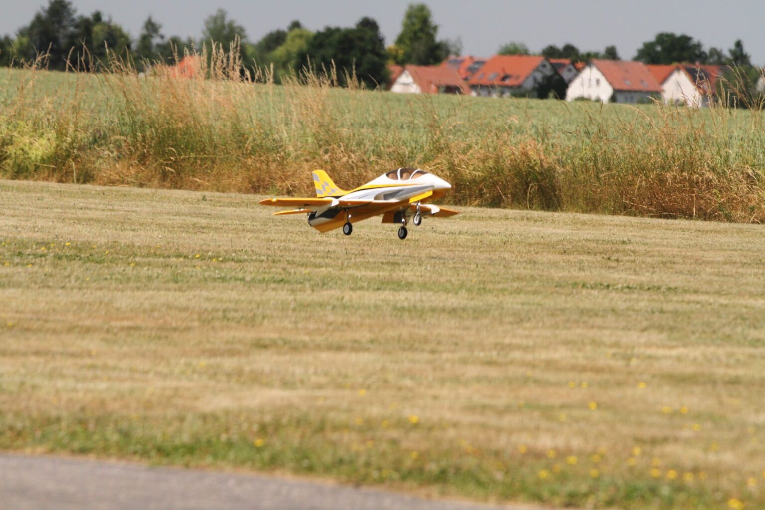 Flugbetrieb beim Modellflugverein Leipzig-Holzhausen